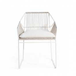 Fauteuil de Repas Sandur Cordage Argile Structure Blanc avec Accoudoirs et Dossier Tissés Oasiq Jardinchic