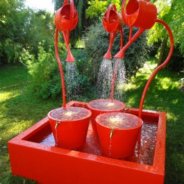 Fontaine Leopold XXL Rouge Olikid JardinChic