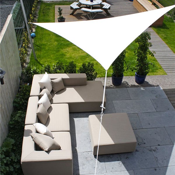 Voile d'Ombrage Ingenua Triangulaire Jardinchic Voile d'Ombrage Ingenua Triangulaire Jardinchic