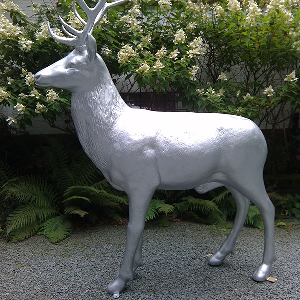 Statue Cerf Laqué Métallisé Argent TexArtes Jardinchic Statue Cerf Laqué Métallisé Argent TexArtes Jardinchic