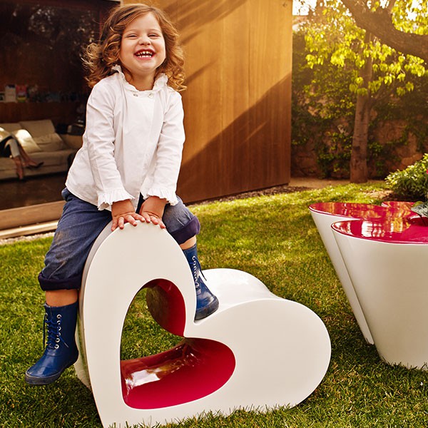 Chaise Agatha Vondom Jardinchic : attention, version laquée bicolore sur demande Chaise Agatha Vondom Jardinchic : attention, version laquée bicolore sur demande