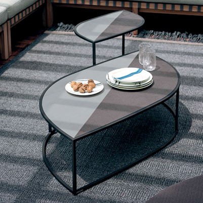 Table Basse Leaf Plateau Grès Structure Smoke et Table d'appoint Leaf Plateau Grès Structure Smoke Roda Jardinchic Table Basse Leaf Plateau Grès Structure Smoke et Table d'appoint Leaf Plateau Grès Structure Smoke Roda Jardinchic