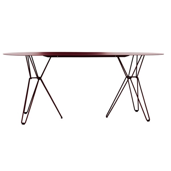Table ovale Tio Rouge MassProductions JardinChic Table ovale Tio Rouge MassProductions JardinChic