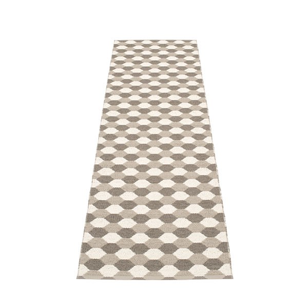 Tapis Dana Dark Mud - Mud - Vanilla 70x250 Pappelina JardinChic Tapis Dana Dark Mud - Mud - Vanilla 70x250 Pappelina JardinChic