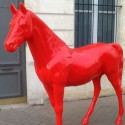 Statue Cheval Rouge Laqué