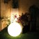 Boule lumineuse Qui est Paul? Allumée JardinChic